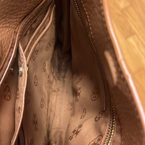 Tory Burch Cognac Brown Shoulder or Crossbody Bag Gold Chain and Leather Handle - Picture 6 of 7